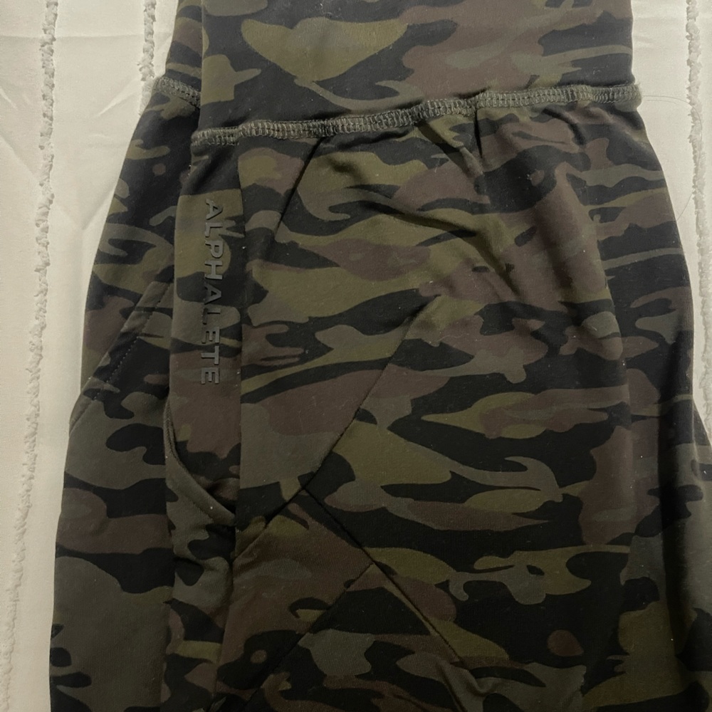 Alphalete pro elite joggers